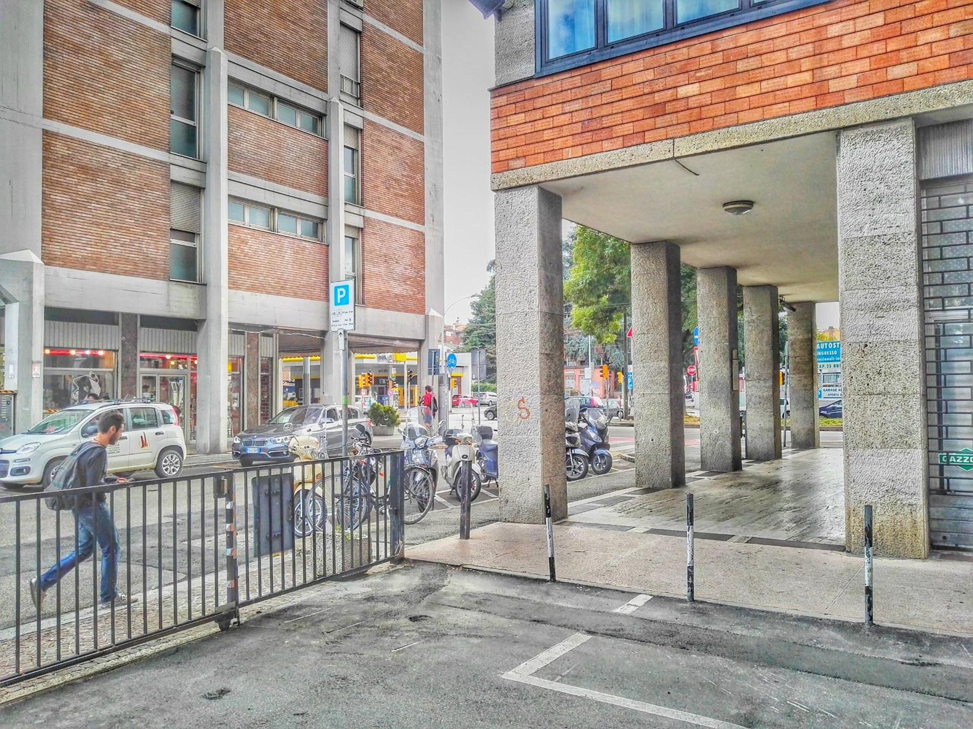 Central City Rooms M09 Apartment Bologna Exterior foto